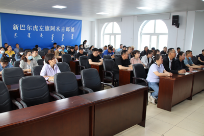 深入基層 科技興牧——呼倫貝爾市農(nóng)牧技術(shù)推廣中心開展畜牧生產(chǎn)技術(shù)推廣服務(wù)紀(jì)實(shí)